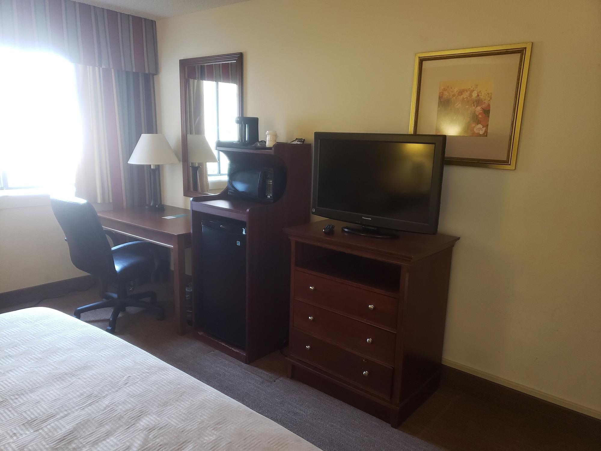 Tulsa Square Hotel Central, I-44 By Oyo Экстерьер фото