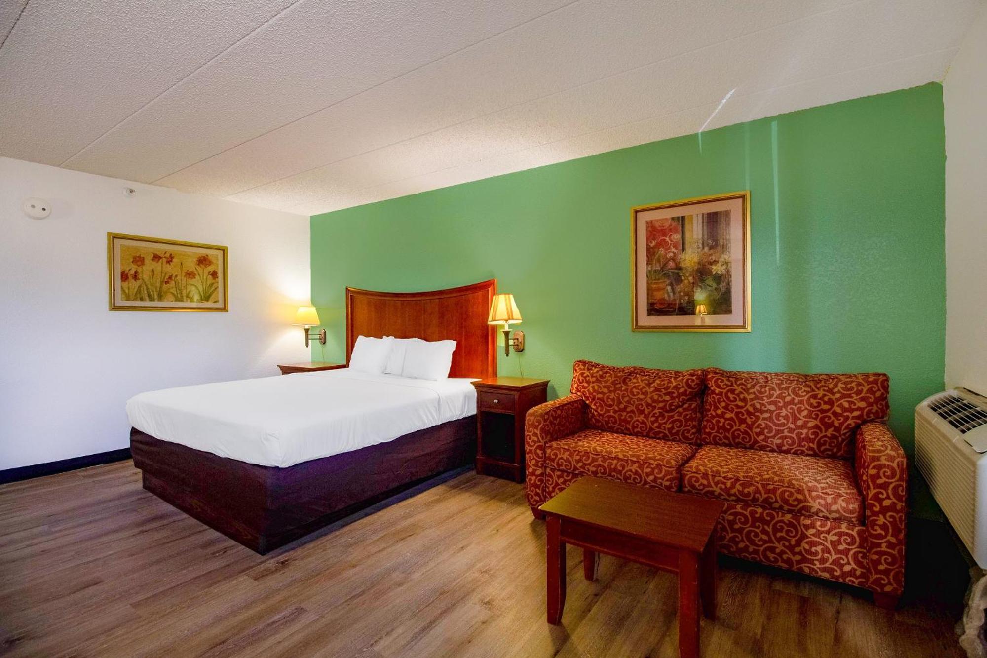 Tulsa Square Hotel Central, I-44 By Oyo Экстерьер фото
